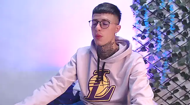 7 Saturno 7 online show from March 2025 03:51:01 AM