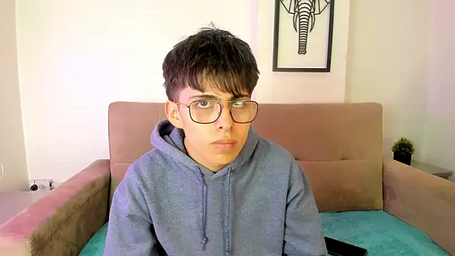 PepperTwink online show from March 2025 01:06:02 PM