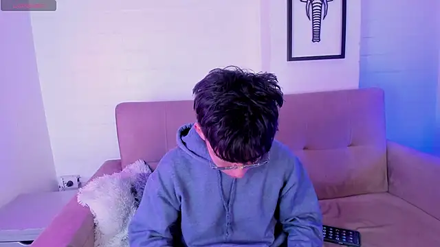 PepperTwink online show from March 2025 12:52:02 PM