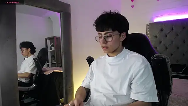 PepperTwink online show from September 2025 04:29:02 PM