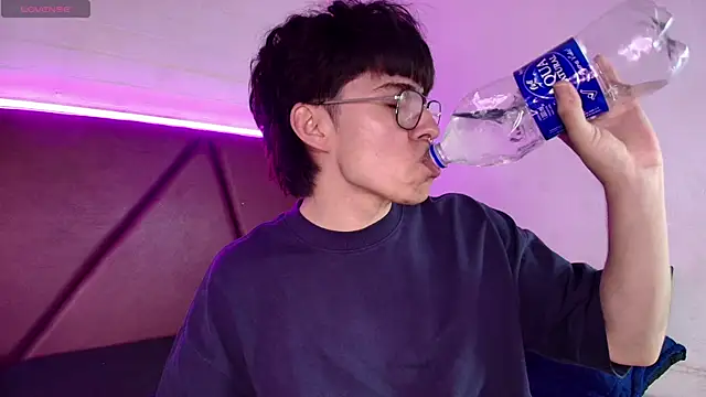 PepperTwink online show from September 2025 12:51:02 PM