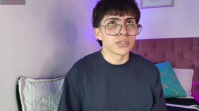 PepperTwink online show from October 2025 04:29:01 PM