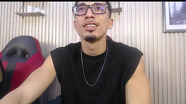 Becker2  online show from November 2025 11:09:01 PM