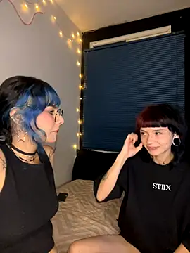 mavimist   online show from October 2025 01:37:02 AM