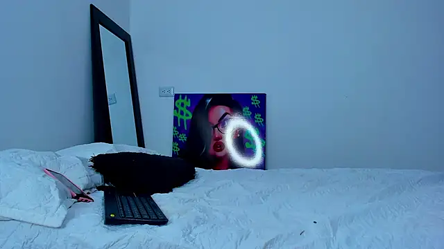 andrea cherryy online show from October 2025 01:46:02 PM