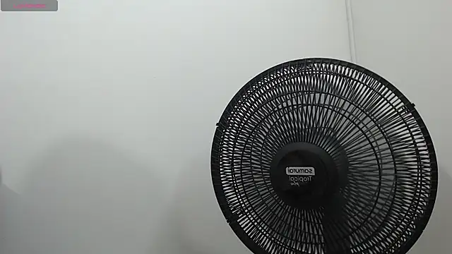 Aaliyah11 online show from March 2025 08:43:01 PM