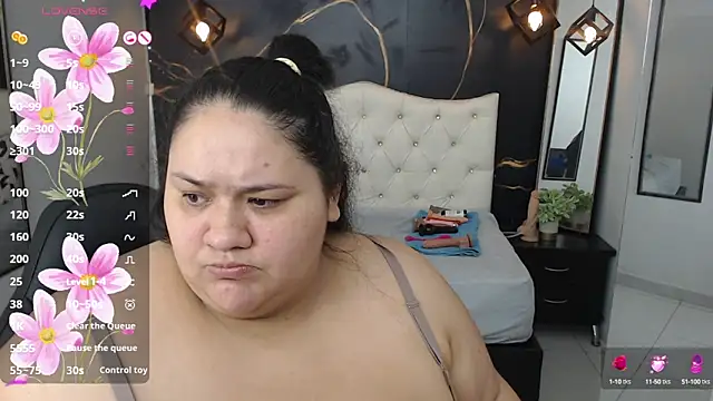 Aaliyah11 online show from March 2025 02:39:02 AM