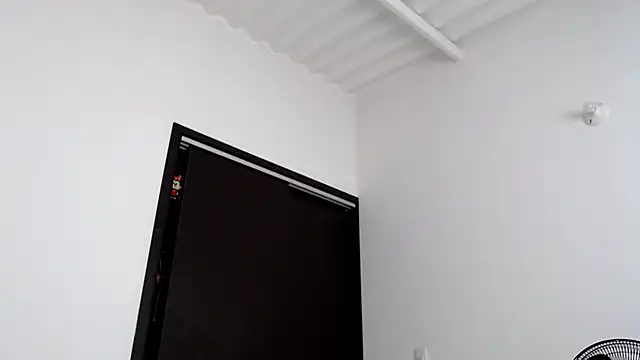 tezza smith online show from February 2026 02:10:01 PM