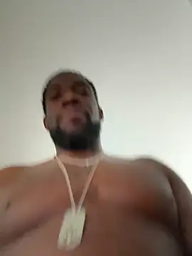 Snapshot of BigDMann40 chatting on April 2026 03:22:01 AM BigDMann40 online show from April 2026 03:22:01 AM