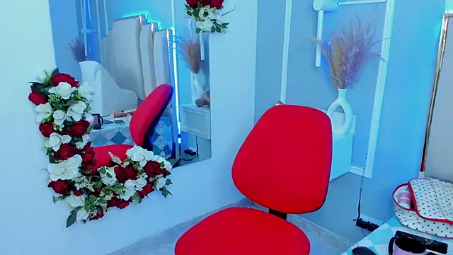 emmysandoval online show from September 2025 12:41:02 PM