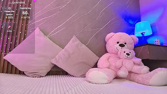 ariana jhonson1 online show from February 2026 12:26:01 PM