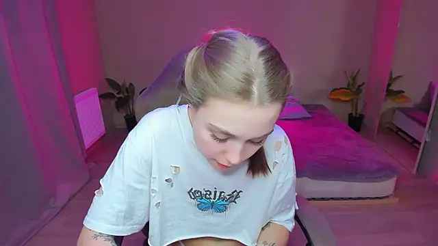 YourMegan online show from February 2025 10:42:01 PM