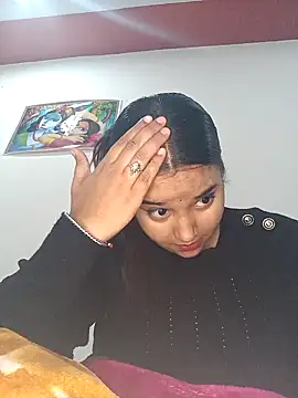 RAYI 01 online show from February 2025 04:36:01 PM