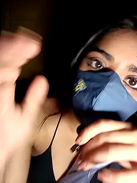 RAYI 01 online show from March 2025 06:14:01 PM