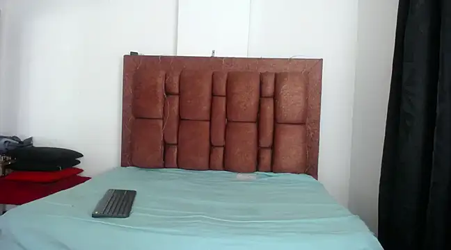 vKatalinacooper online show from February 2025 03:35:02 AM