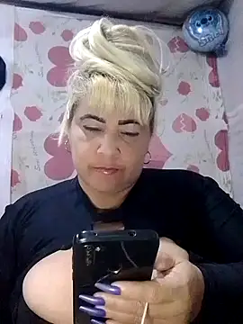 BonniAdams online show from September 2025 10:57:02 PM