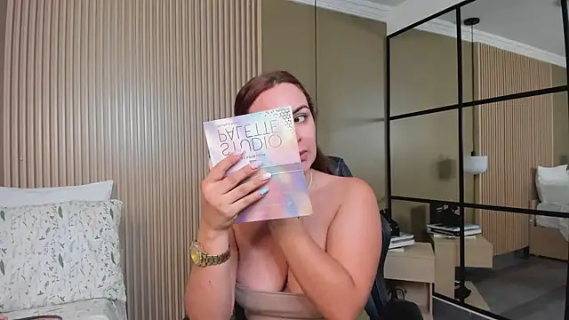 JessyCream online show from February 2026 05:58:01 PM