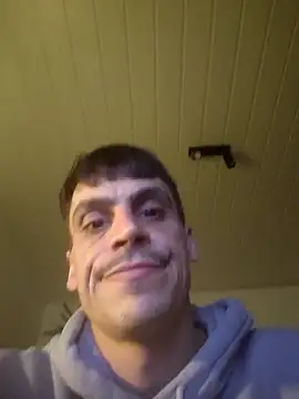 leinadanal online show from February 2025 10:53:02 PM