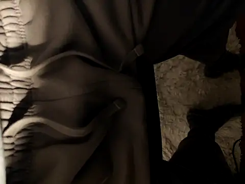 leinadanal online show from February 2025 12:21:01 AM