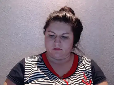 KiraSwee online show from March 2025 05:54:02 PM