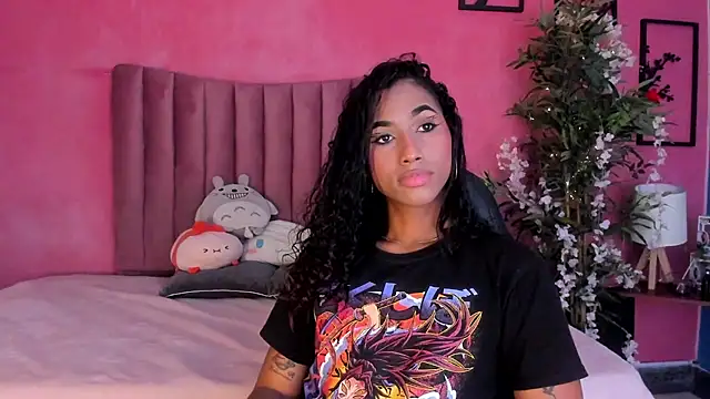 Alissemasiel online show from February 2026 06:22:02 PM