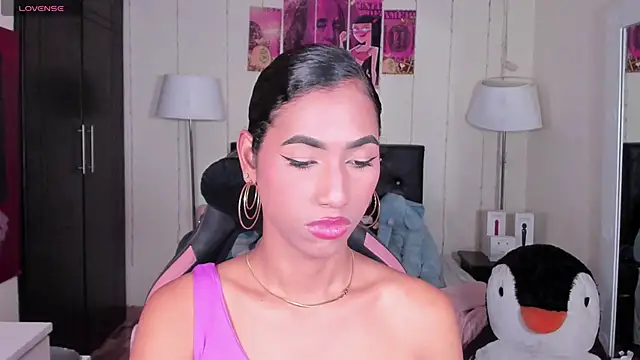 Alissemasiel online show from April 2026 04:12:01 PM