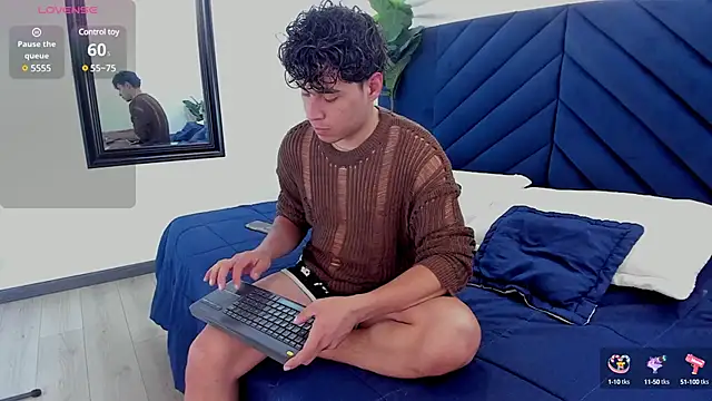 Snapshot of Gabriell_ramirez chatting on February 2025 03:48:01 AM Gabriell ramirez online show from February 2025 03:48:01 AM