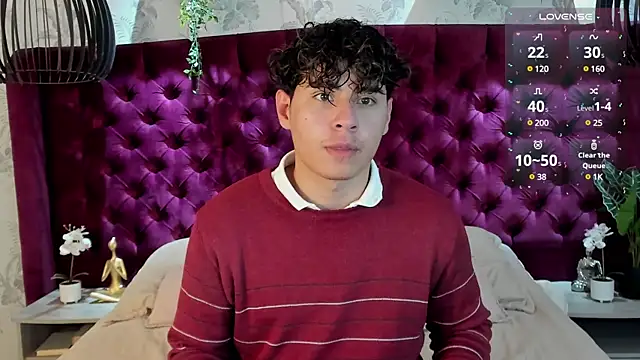 Snapshot of Gabriell_ramirez chatting on March 2025 03:44:01 AM Gabriell ramirez online show from March 2025 03:44:01 AM