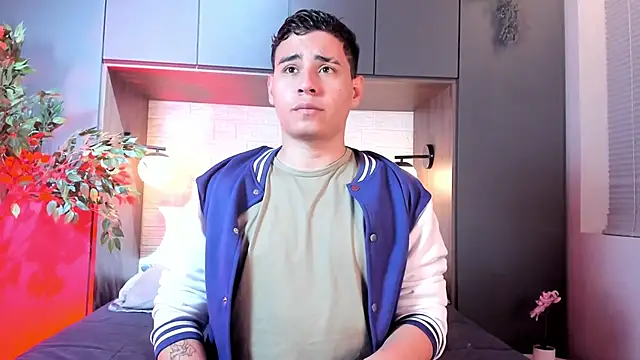 Snapshot of Gabriell_ramirez chatting on September 2025 04:03:01 AM Gabriell ramirez online show from September 2025 04:03:01 AM