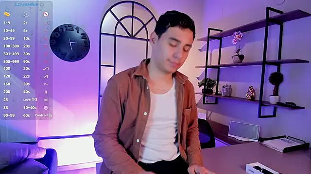 Snapshot of Gabriell_ramirez chatting on October 2025 04:07:01 AM Gabriell ramirez online show from October 2025 04:07:01 AM