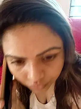 blue-berry07 online show from October 2025 06:24:01 AM