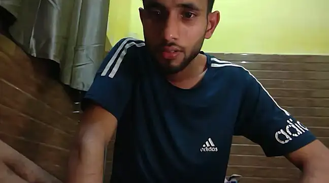 Queen Couple online show from February 2025 05:30:02 PM