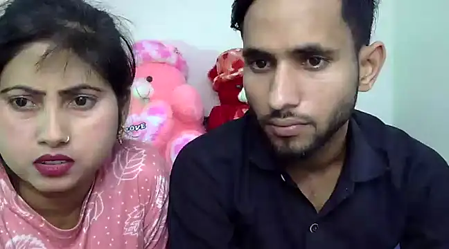 Queen Couple online show from February 2025 07:44:02 AM