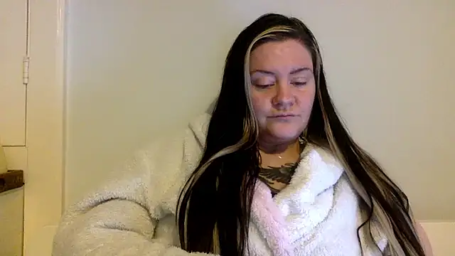 AureliaXOX online show from February 2025 12:22:02 PM