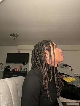 Snapshot of Aurianne chatting on January 2026 09:42:01 PM Aurianne online show from January 2026 09:42:01 PM