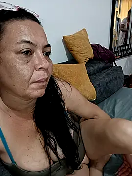 Snapshot of thefuckingowneroftits chatting on November 2025 11:20:02 AM thefuckingowneroftits online show from November 2025 11:20:02 AM