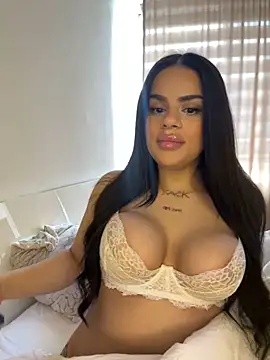 Snapshot of mrsbellanova chatting on October 2025 12:36:01 PM mrsbellanova online show from October 2025 12:36:01 PM