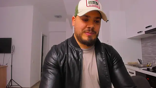 ZackMasterss online show from December 2025 05:58:02 AM