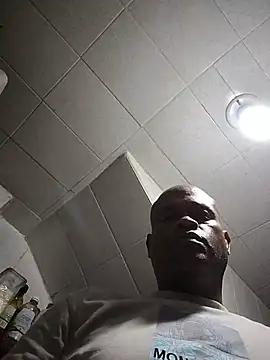 chocolatepuro1979 online show from February 2026 02:26:02 AM