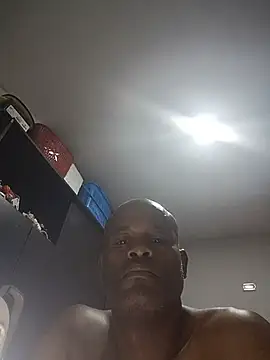 chocolatepuro1979 online show from February 2026 06:49:02 PM