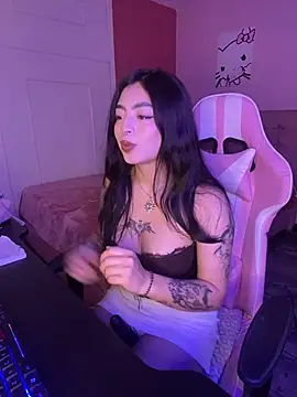 Snapshot of Valu_euphoria chatting on July 2026 09:50:02 PM Valu euphoria online show from July 2026 09:50:02 PM