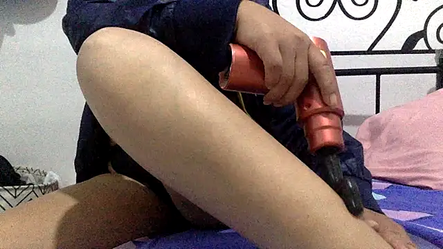 sharonlopez9611 online show from March 2026 03:12:01 AM