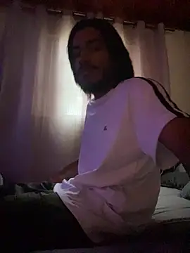 Snapshot of Mineirinho043 chatting on March 2026 08:47:02 PM Mineirinho043 online show from March 2026 08:47:02 PM