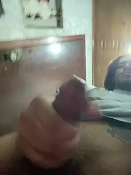 Snapshot of Mineirinho043 chatting on March 2026 11:57:01 AM Mineirinho043 online show from March 2026 11:57:01 AM