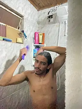 Snapshot of Mineirinho043 chatting on March 2026 06:58:01 PM Mineirinho043 online show from March 2026 06:58:01 PM