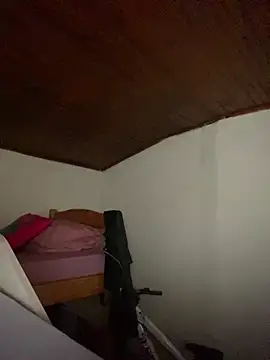 Snapshot of Mineirinho043 chatting on April 2026 11:41:02 AM Mineirinho043 online show from April 2026 11:41:02 AM