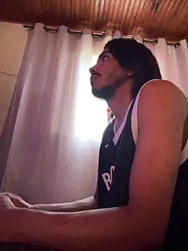 Snapshot of Mineirinho043 chatting on April 2026 02:22:02 PM Mineirinho043 online show from April 2026 02:22:02 PM