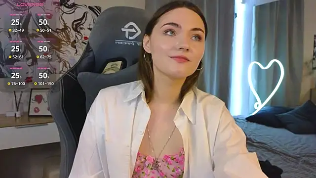 Kira Jin online show from March 2025 12:46:01 PM