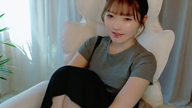 mimitan4545 online show from February 2025 04:07:01 AM