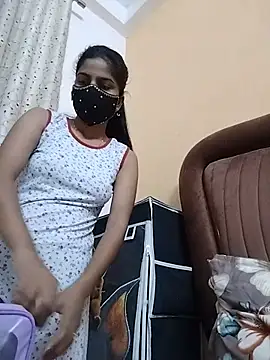 Snapshot of fuungirl38 chatting on May 2026 01:40:01 PM fuungirl38 online show from May 2026 01:40:01 PM